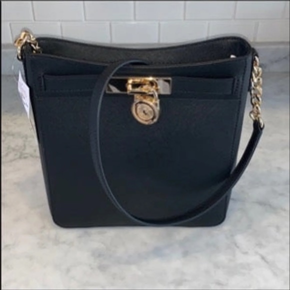 NWT. Price drop! AUTH Michael Kors crossbody - Picture 5 of 8
